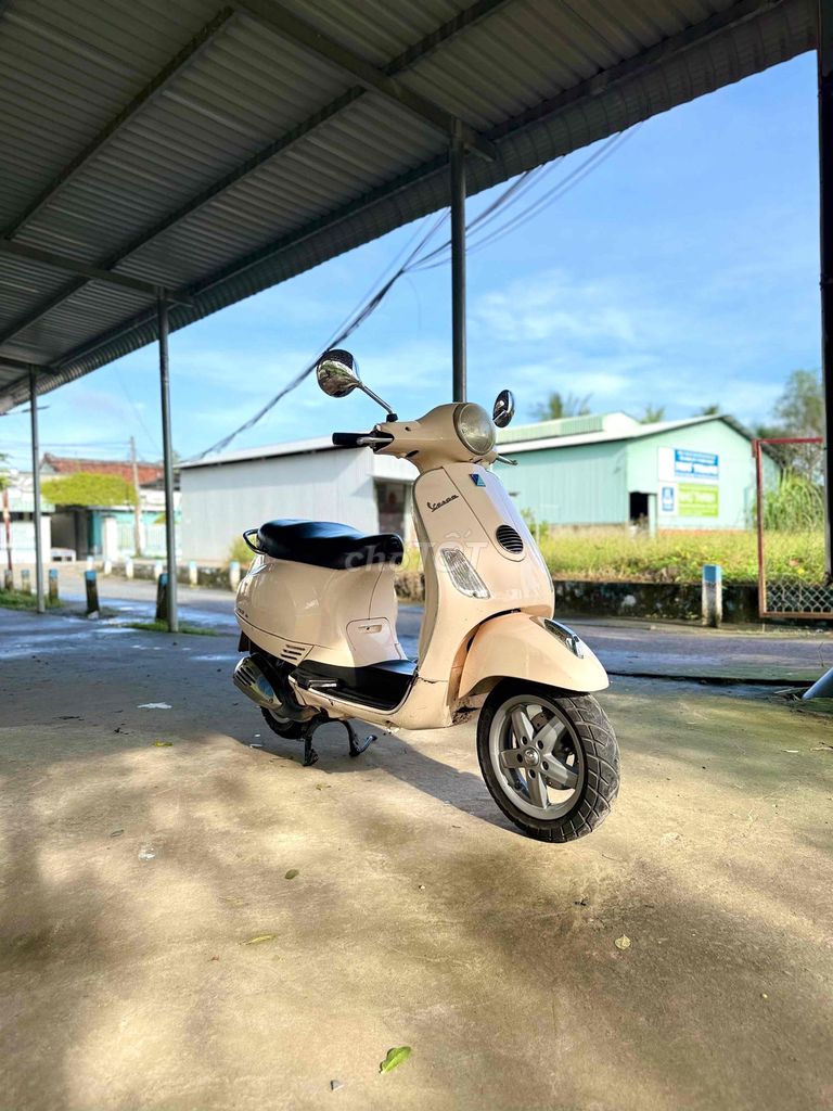 -Em Bán Vespa Lx 125 Fi Xe Nhập Ý Máy Zin Êm. Mua bán Xe máy tại Huyện Phong Điền Cần Thơ được đăng bởi Danh Hà hình 3