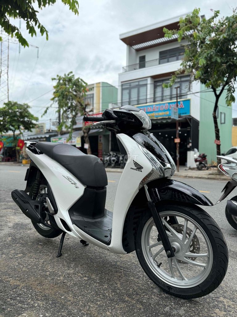 SH 125i 2014 B số 43 12345 🤣 Góp trả trước 7tr. Mua bán Xe máy tại Quận Liên Chiểu Đà Nẵng được đăng bởi Hòa Xe Máy Cũ hình 2
