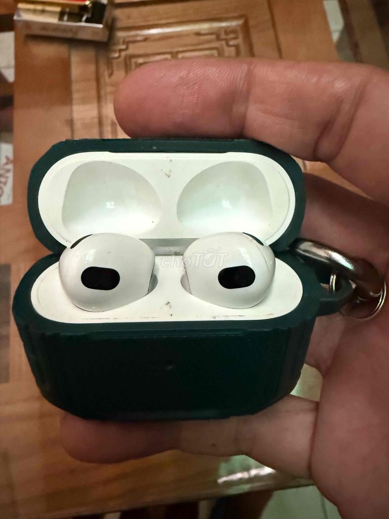 Tai nghe không dây Apple AirPods 3 Trắng. Mua bán Tivi, Âm thanh tại Quận Hồng Bàng Hải Phòng được đăng bởi Vũ Tất Đạt hình 1