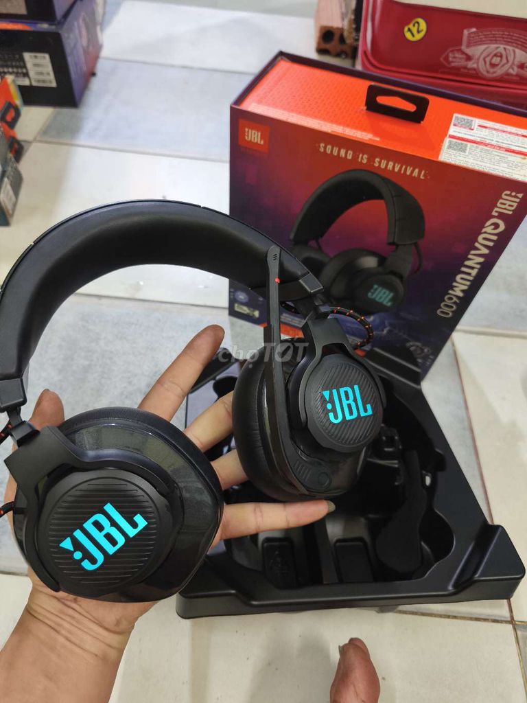 Tai nghe gaming JBL Quantum 600 Đen. Mua bán Tivi, Âm thanh tại Thành phố Thủ Đức Tp Hồ Chí Minh được đăng bởi Trần Hưng Thịnh Phát hình 1