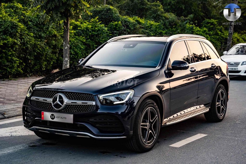 GLC300 sx 2021 cực đẹp. Mua bán Ô tô tại Quận Long Biên Hà Nội được đăng bởi H3T Auto Việt Nam hình 3