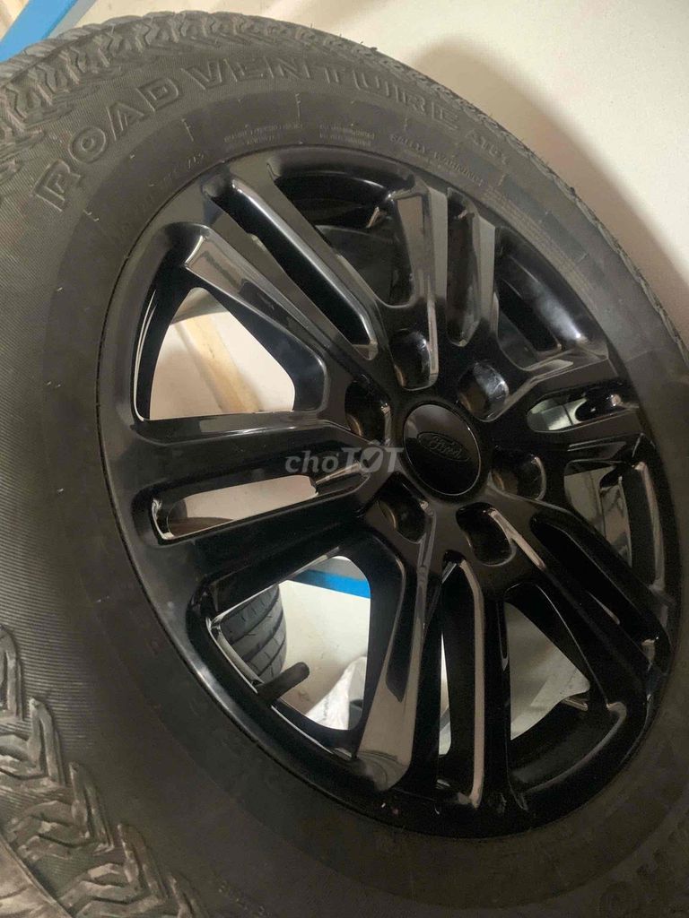3 bộ lốp và mâm 4c: Mer GLC 300,  Venza , Wildtrak. Mua bán Phụ tùng xe tại Thành phố Thủ Đức Tp Hồ Chí Minh được đăng bởi KENT hình 2