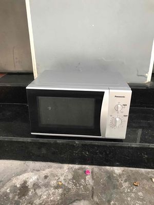 Lò vi sóng rất to 25 l hiệu panasonic đdùng rất