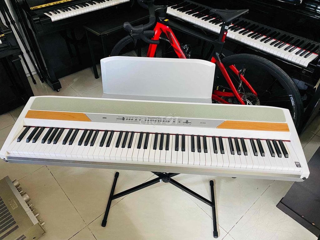 piano điện korg sp250 đẹp như mới