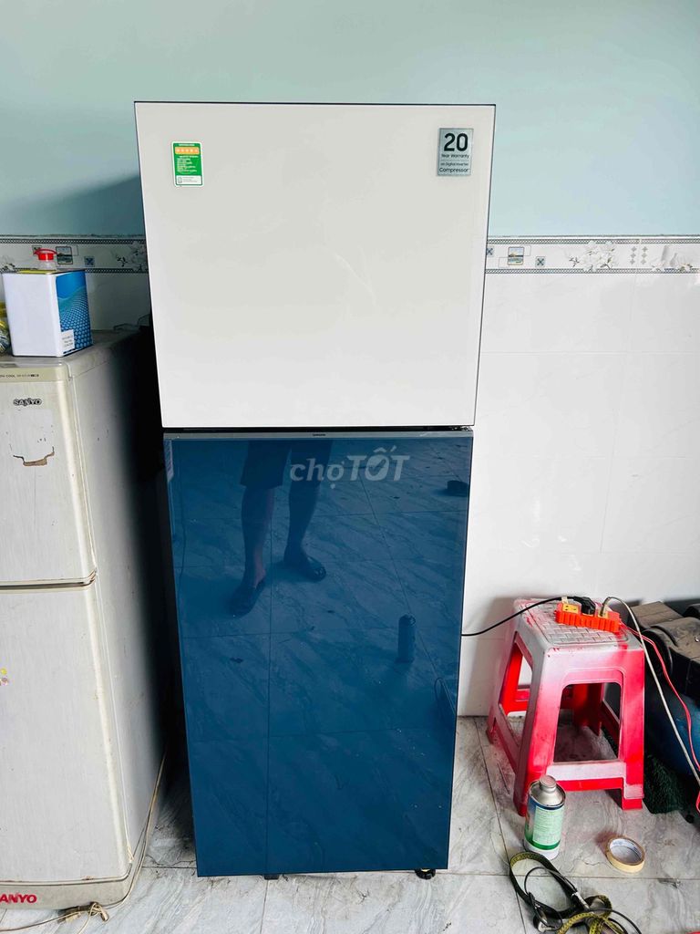 Tủ lạnh Samsung Inverter 305l inveter hàng lướt. Mua bán Tủ lạnh tại Thị xã Tân Uyên Bình Dương được đăng bởi Văn Thông hình 1