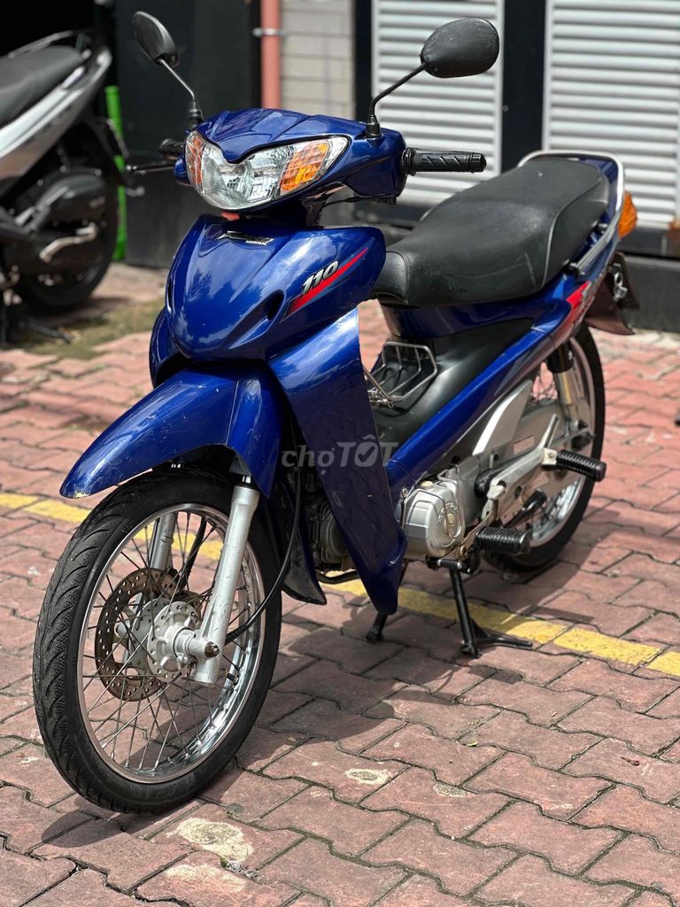 Honda Future 1999 синий 53000 км - собственник оформляет документы