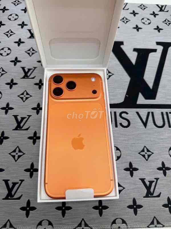 iphone 17 promax cam 256 Gb zin keng 99.99% VNA. Mua bán Điện thoại tại Quận Tân Bình Tp Hồ Chí Minh được đăng bởi Shop Trung Văn Apple Watch hình 1