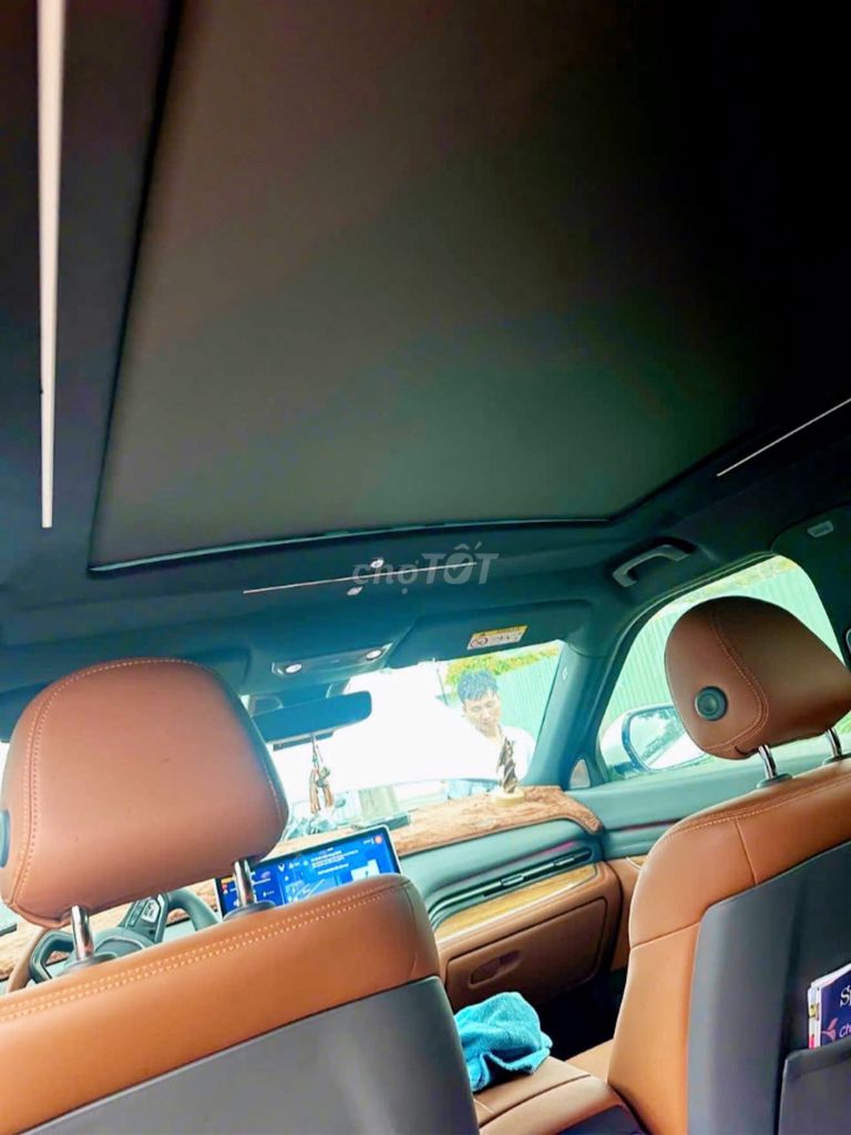 VinFast VF9 Plus 2025 6S trần kính. Mua bán Ô tô tại Huyện Hoài Đức Hà Nội được đăng bởi Duoc Nguyen hình 7