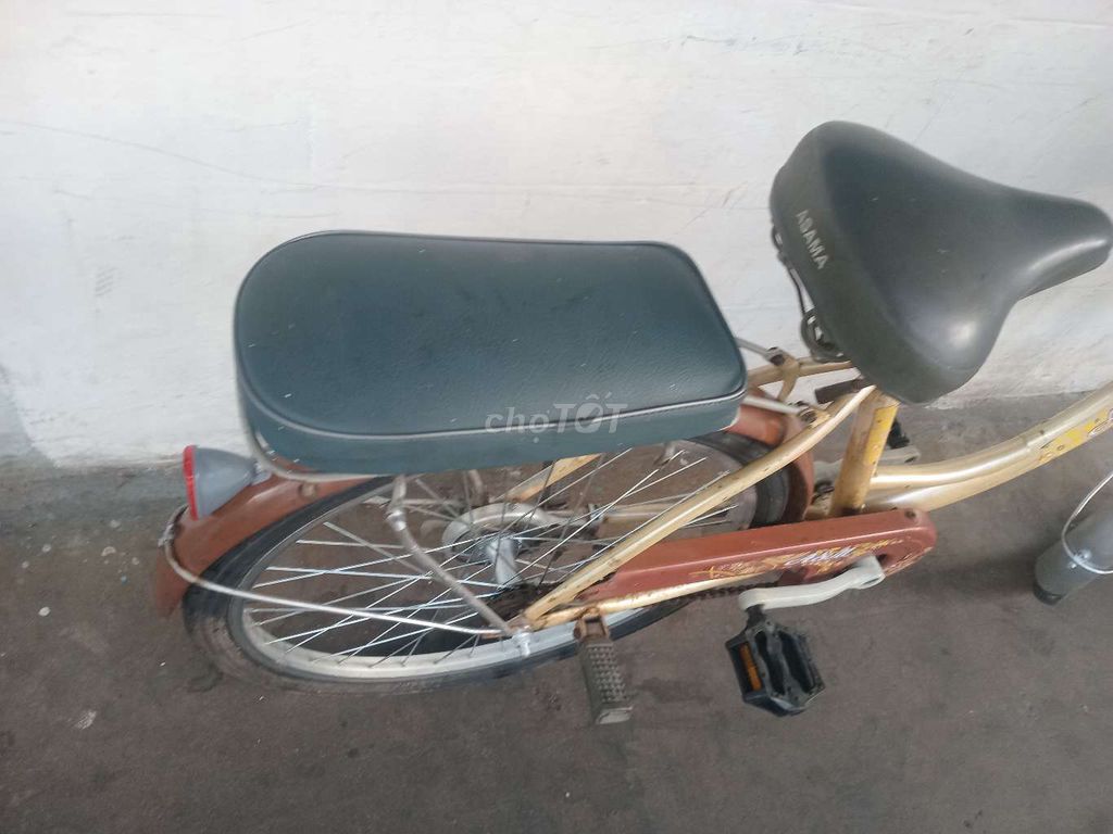 Xe đạp mini nữ 24 inch Vàng đồng. Mua bán Xe đạp tại Quận 10 Tp Hồ Chí Minh được đăng bởi Phạm văn minh hình 3