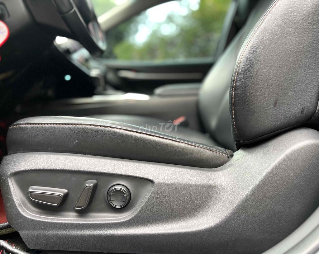 TOYOTA CAMRY 2.5Q  1 CHỦ - Sang Trọng - Đẳng cấp. Mua bán Ô tô tại Quận Gò Vấp Tp Hồ Chí Minh được đăng bởi DH AUTO FORD CHUYÊN XE FORD LƯỚT CHẤT LƯỢNG CAO hình 17