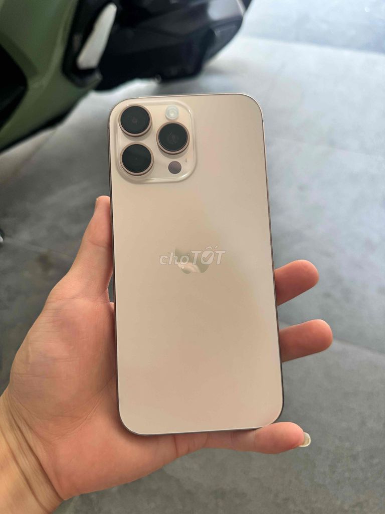 Apple iPhone 16 Pro Max Bạc. Mua bán Điện thoại tại Quận Bắc Từ Liêm Hà Nội được đăng bởi Gia định hình 1