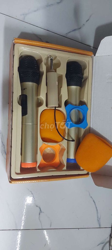 Micro SHURE Vàng đồng Loa kéo. Mua bán Tivi, Âm thanh tại Huyện Bình Chánh Tp Hồ Chí Minh được đăng bởi nghĩa hiệp hình 1