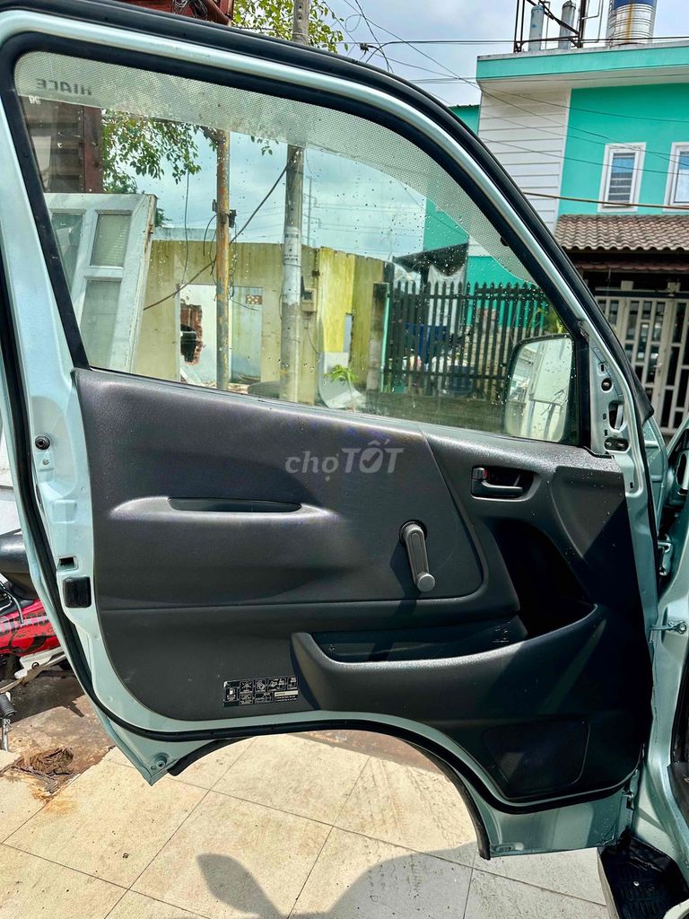 Toyota Hiace 2008 - 123 km. Mua bán Ô tô tại Quận Bình Tân Tp Hồ Chí Minh được đăng bởi Huỳnh tấn pha hình 5