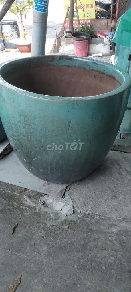 Chậu cây gốm xanh ngọc lớn. Mua bán Cây cảnh, đồ trang trí tại Thị xã Bến Cát Bình Dương được đăng bởi Hiroki hình 1