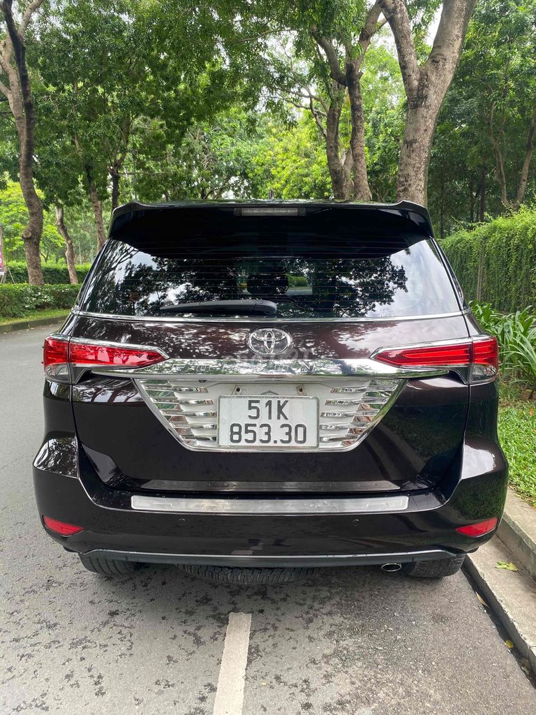 Toyota Fortuner 2018 2.8V 4x4 AT. Mua bán Ô tô tại Quận Tân Phú Tp Hồ Chí Minh được đăng bởi Tân Phú Car hình 2