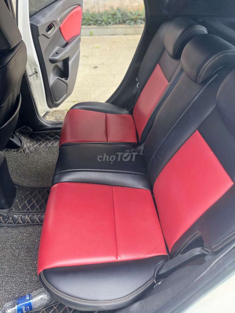 Honda Jazz RS 1.5AT 2018 38000 km. Mua bán Ô tô tại Thành phố Thủ Đức Tp Hồ Chí Minh được đăng bởi BÌNH VÌNH PHÚ CHUYÊN XE LƯỚT BAO TEST HÃNG  hình 9