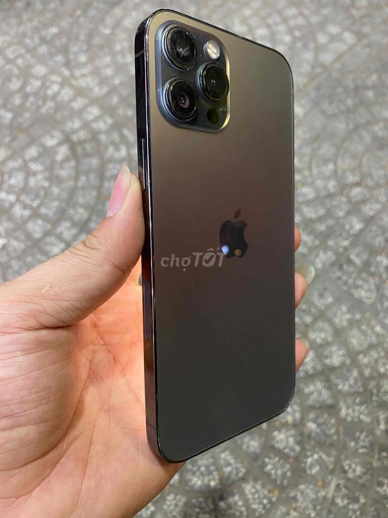 iPhone 12 Pro Max 128GB Xám đã thay linh kiện. Mua bán Điện thoại tại Quận Liên Chiểu Đà Nẵng được đăng bởi long nhật  hình 1