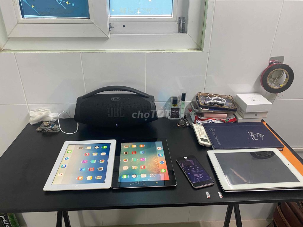 bán ipad 3 / ipad 4 màng to loa lớn