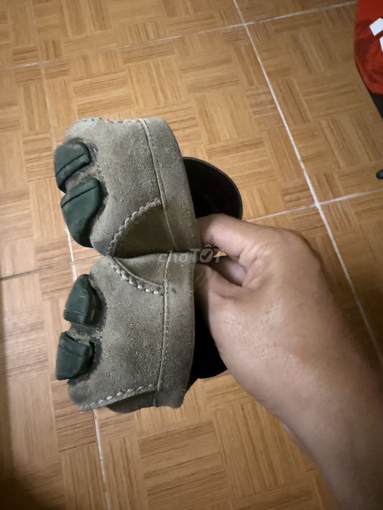 Thanh lí 2 đôi Salvatore Ferragamo, LV size 42. Mua bán Giày dép tại Quận Hai Bà Trưng Hà Nội được đăng bởi Trần Gia 3968 hình 4