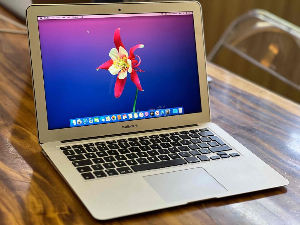 ✅MacBook Air 13 inch 2017 MQD32 Đẹp Leng Keng Nhé‼️. Mua bán Laptop tại Quận Hải Châu Đà Nẵng được đăng bởi Việt Lê hình 1