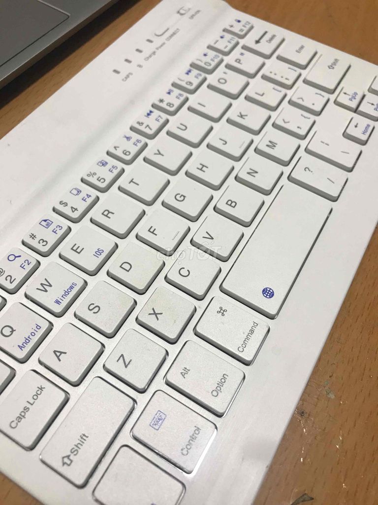 Bàn phím không dây Bluetooth. Mua bán Phụ kiện (Màn hình, Chuột...) tại Thành phố Việt Trì Phú Thọ được đăng bởi Ngmih hình 1