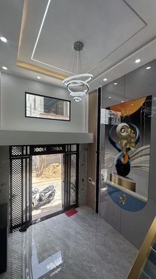 Bán nhà đẹp kiểu xây biệt thự. Mua bán nhà ở tại Quận 12 Tp Hồ Chí Minh được đăng bởi Thanh le