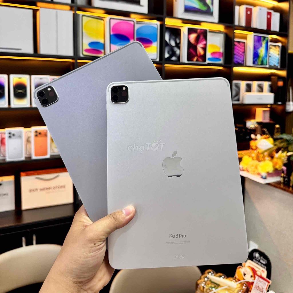 Apple iPad Pro 2020 128GB 5G Silver , Grey. Mua bán Máy tính bảng tại Quận Thanh Khê Đà Nẵng được đăng bởi Anh Thư hình 1