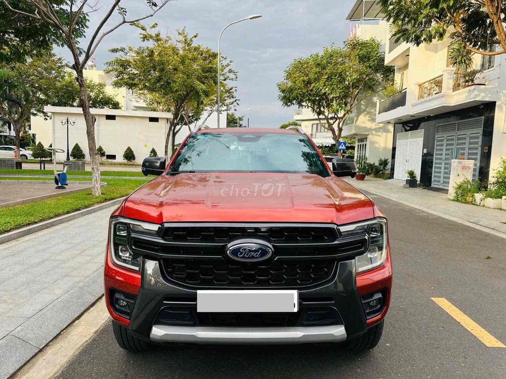 Ford Ranger Wildtrak 2023 4x4 siêu lướt giá rẻ