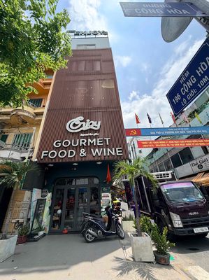 Chính chủ cho thuê 2 sàn văn phòng toà nhà góc 2 MT Cộng Hoà