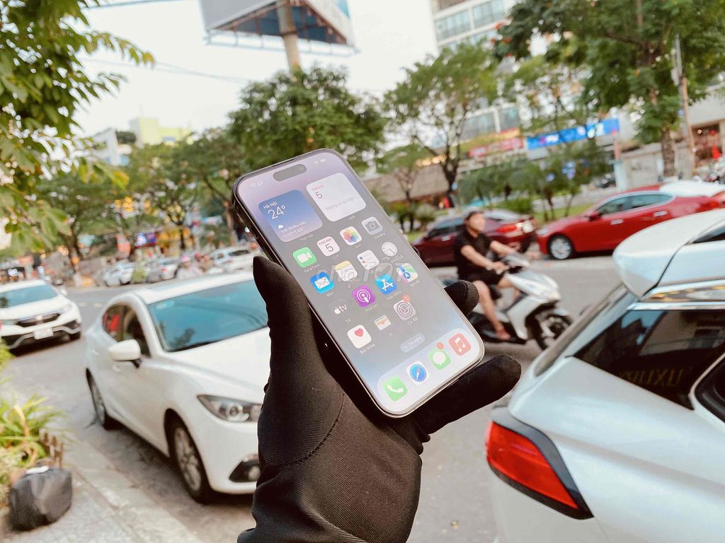 iPhone 14 Pro 128G Black Quốc Tế Mỹ có Trả Góp. Mua bán Điện thoại tại Quận Hải Châu Đà Nẵng được đăng bởi Hoàng Anh Tuấn hình 1