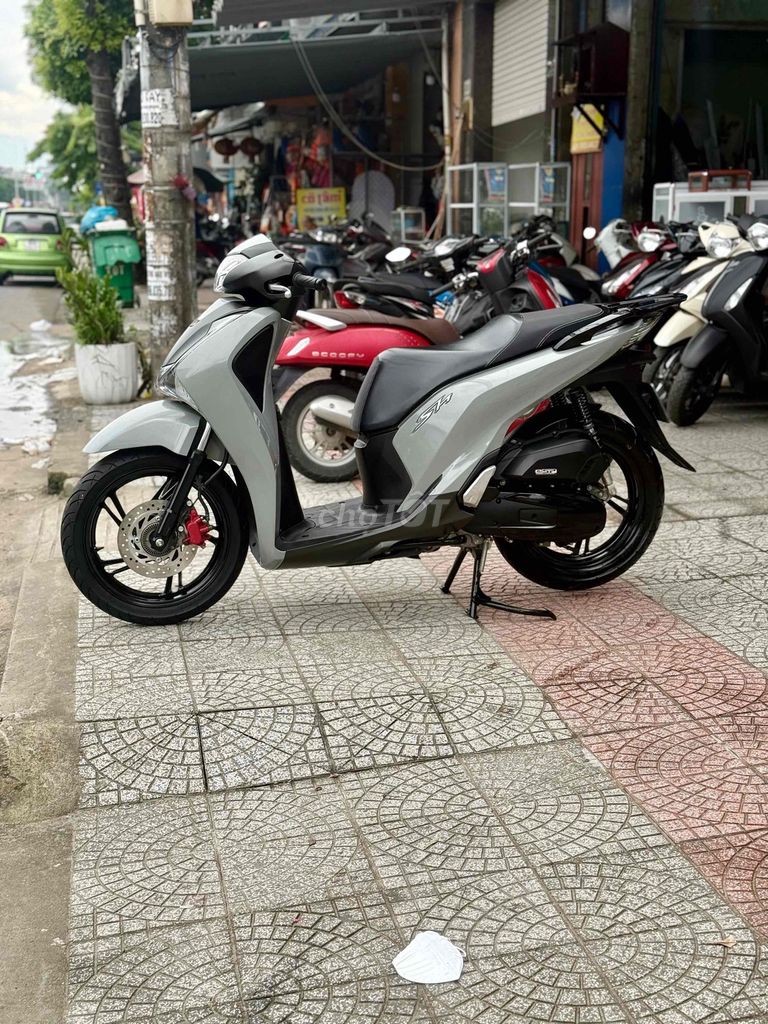 Honda SH 125 ABS 2019 Xám xi măng. Mua bán Xe máy tại Quận Liên Chiểu Đà Nẵng được đăng bởi Thành Đại   hình 3