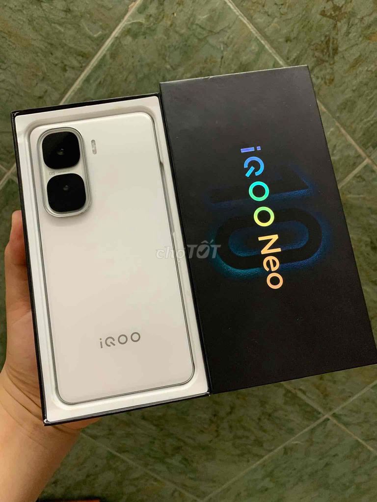 iQOO Neo10 12/256GB Trắng 99%. Mua bán Điện thoại tại Thành phố Nam Định Nam Định được đăng bởi TRÍ DŨNG STORE hình 1