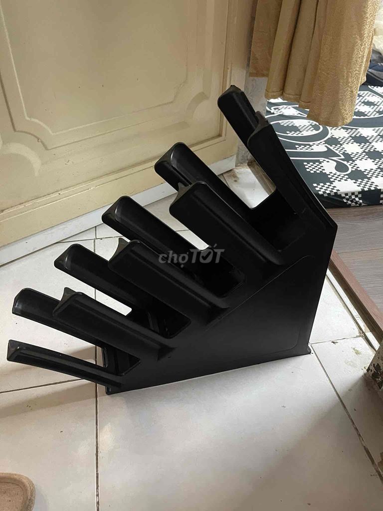 Giá úp cốc Nhựa Đen Đơn giản. Mua bán Dụng cụ nhà bếp tại Quận Ninh Kiều Cần Thơ được đăng bởi Truong Hoang Thien hình 1
