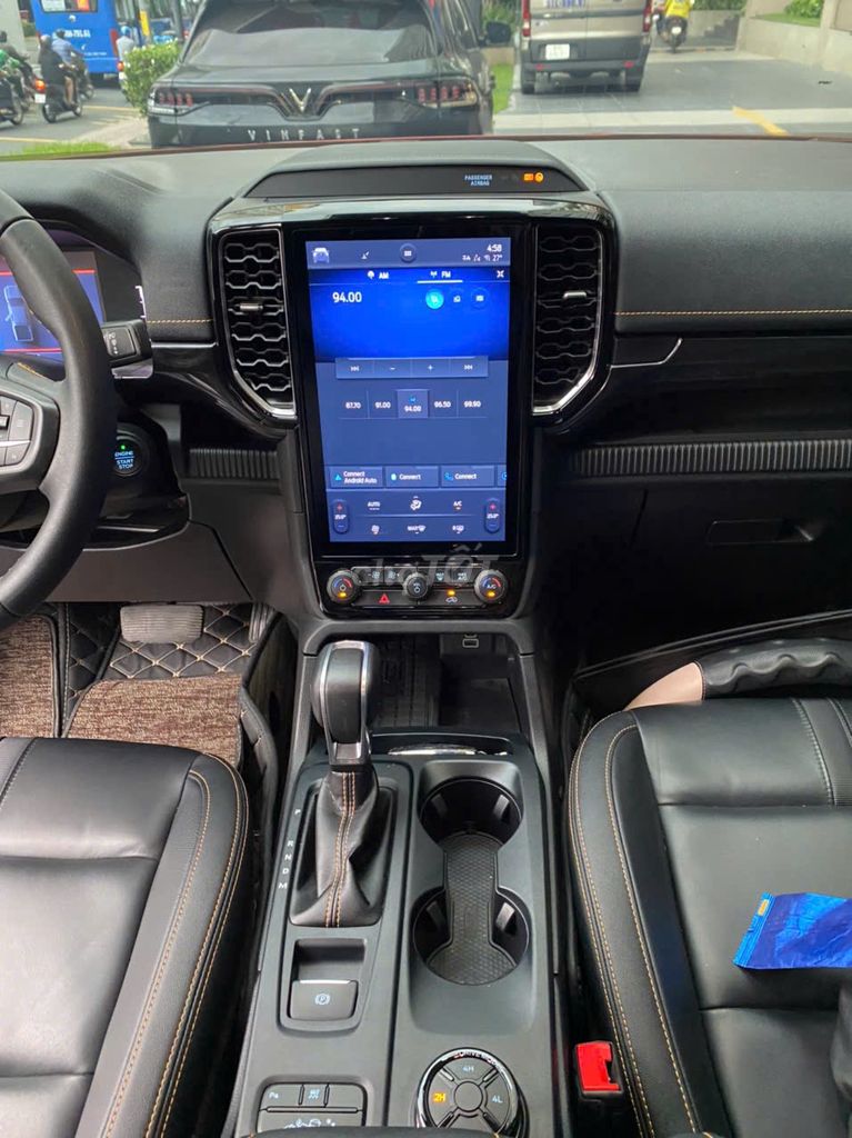 FORD RANGER WILDTRAK ĐỎ CÁ NHÂN 2023 - 35.000 KM. Mua bán Ô tô tại Quận Tân Bình Tp Hồ Chí Minh được đăng bởi Mr Hoài SÀI GÒN FORD  hình 14