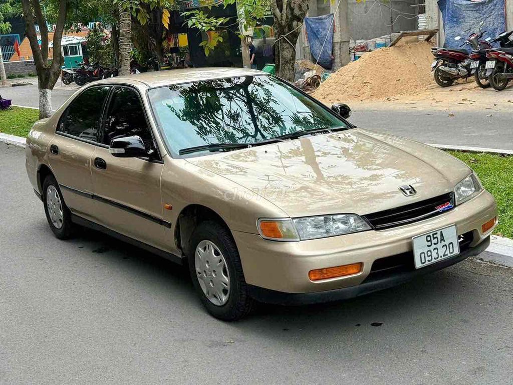 Honda Accord 1995 2.0 MT - 88888 km. Mua bán Ô tô tại Huyện Ea Kar Đắk Lắk được đăng bởi an khang hình 7