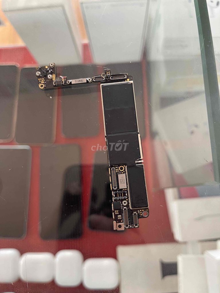 Mainboard Apple iPhone 7 Quốc tế. Mua bán Linh kiện (RAM, Card...) tại Quận Bình Thạnh Tp Hồ Chí Minh được đăng bởi Đông Mobile hình 1