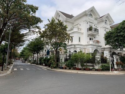 Biệt thự song lập góc 2 mặt tiền KDC Cityland Garden - Phan Văn Trị