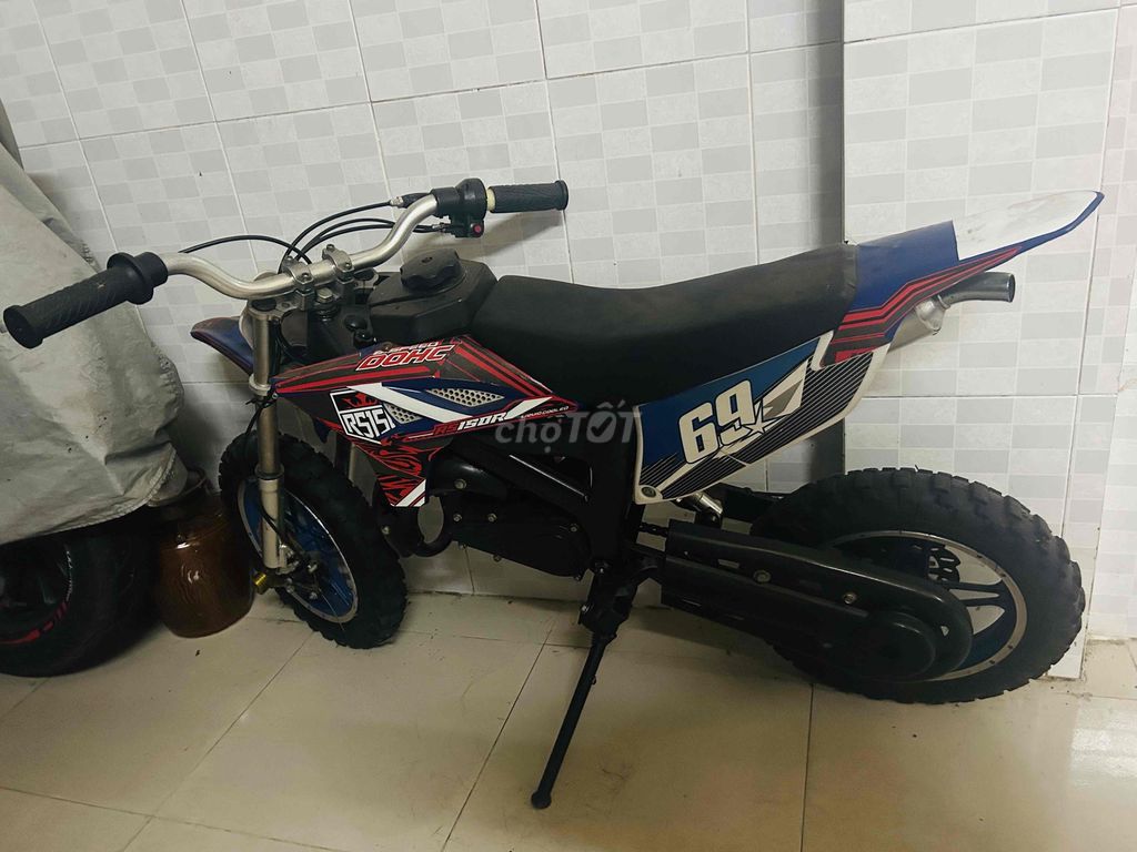 Xe Mini dirt bike 49cc. Mua bán Xe máy tại Quận 11 Tp Hồ Chí Minh được đăng bởi Huỳnh Thảo hình 1