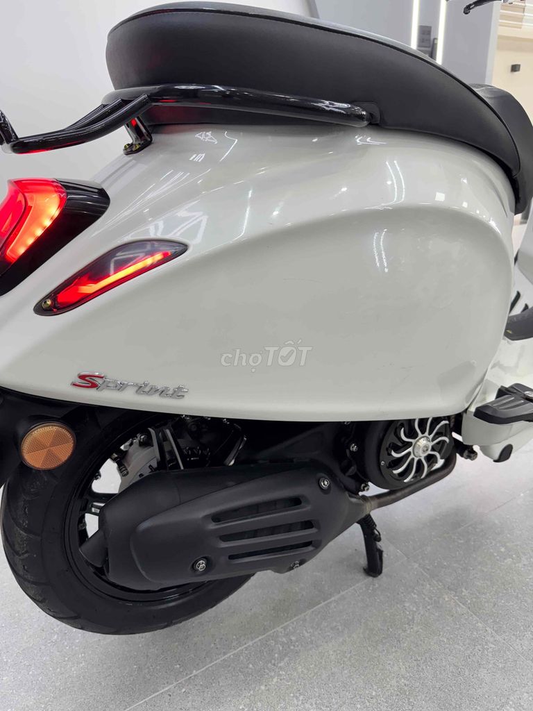 Vespa Sprint 125Abs 2019 xe đẹp nhiều đồ chơi sẵn. Mua bán Xe máy tại Quận Cái Răng Cần Thơ được đăng bởi Cửa Hàng Xe Máy Quang Sang hình 7