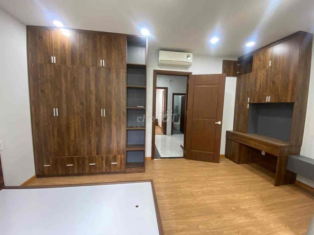 Nhà phố Riovista Quận 9, Phước Long B,giá 9.2 Tỷ /75m2