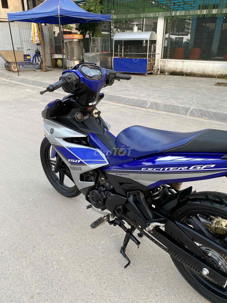 Siêu Mới Exciter 150 Chính chủ nilon gián kín xe. Mua bán Xe máy tại Quận Nam Từ Liêm Hà Nội được đăng bởi minh hình 7
