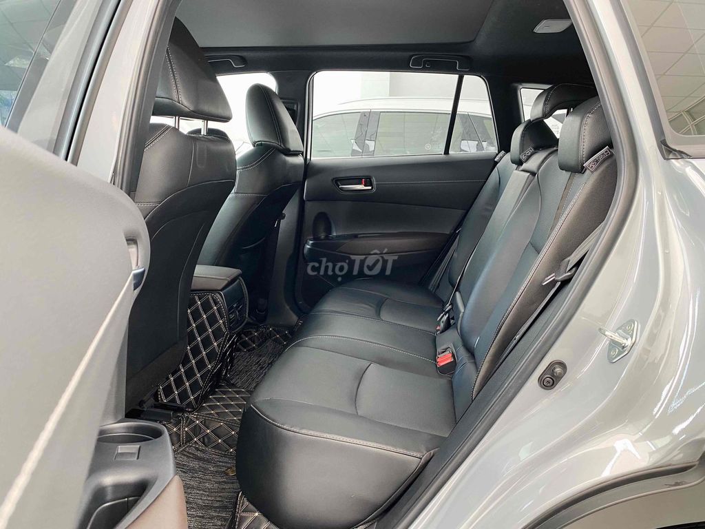 Toyota Corolla Cross 2024 1.8 V - 7000 km. Mua bán Ô tô tại Thành phố Thủ Đức Tp Hồ Chí Minh được đăng bởi Quốc Nhẫn hình 5