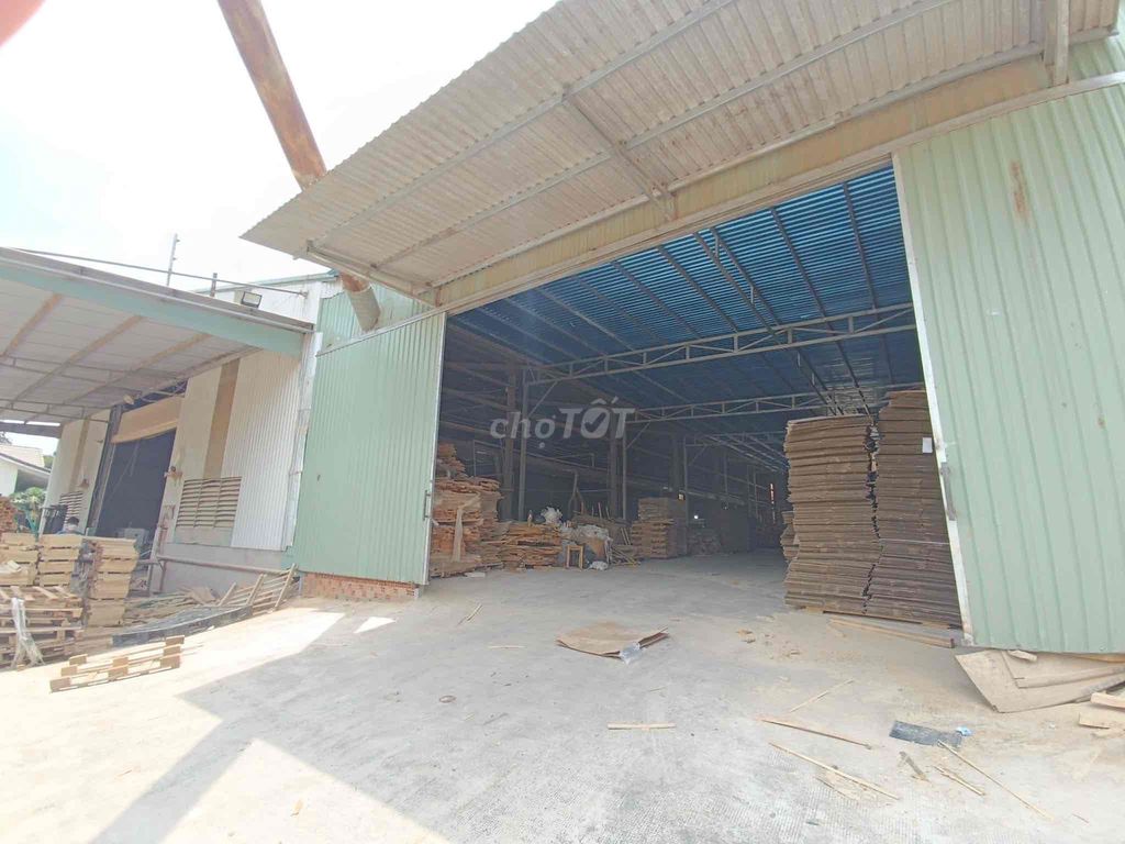 Bán xưởng 5000m2 có bình điện 320kva kv Phước Tân, Biên Hoà, Đồng Nai