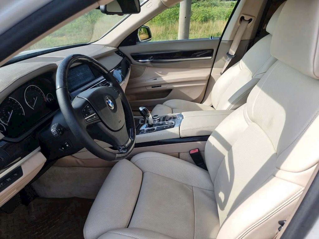 2010 - 120000 km. Mua bán Ô tô tại Huyện Hóc Môn Tp Hồ Chí Minh được đăng bởi Văn sang hình 1