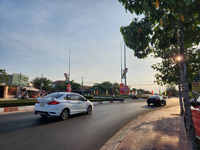 Bán đất 2 mặt tiền vòng xoay cầu Hùng Vương, Phú Hài, Phan Thiết