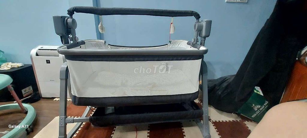 Nôi em bé Xám trắng. Mua bán Mẹ và bé tại Quận Thanh Xuân Hà Nội được đăng bởi Bá Đông Đào hình 1