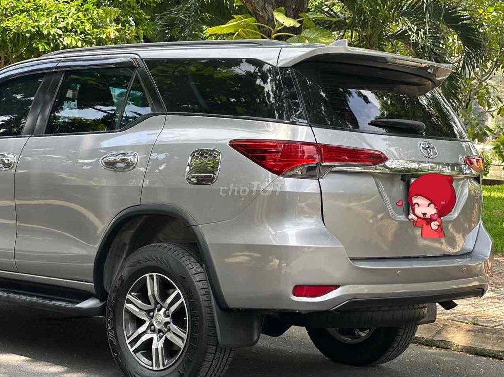 Toyota Fortuner 2018 2.4G 4x2 Full lịch sử xe đep. Mua bán Ô tô tại Quận 7 Tp Hồ Chí Minh được đăng bởi Gia Nhi Phúc Khang Auto  hình 10