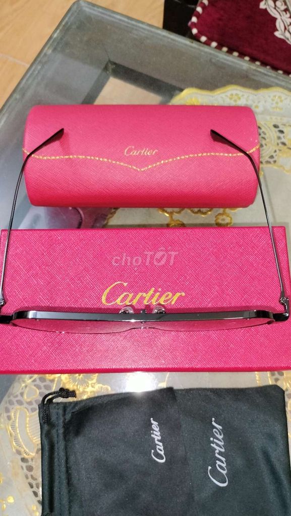 Kính nam Cartier xịn