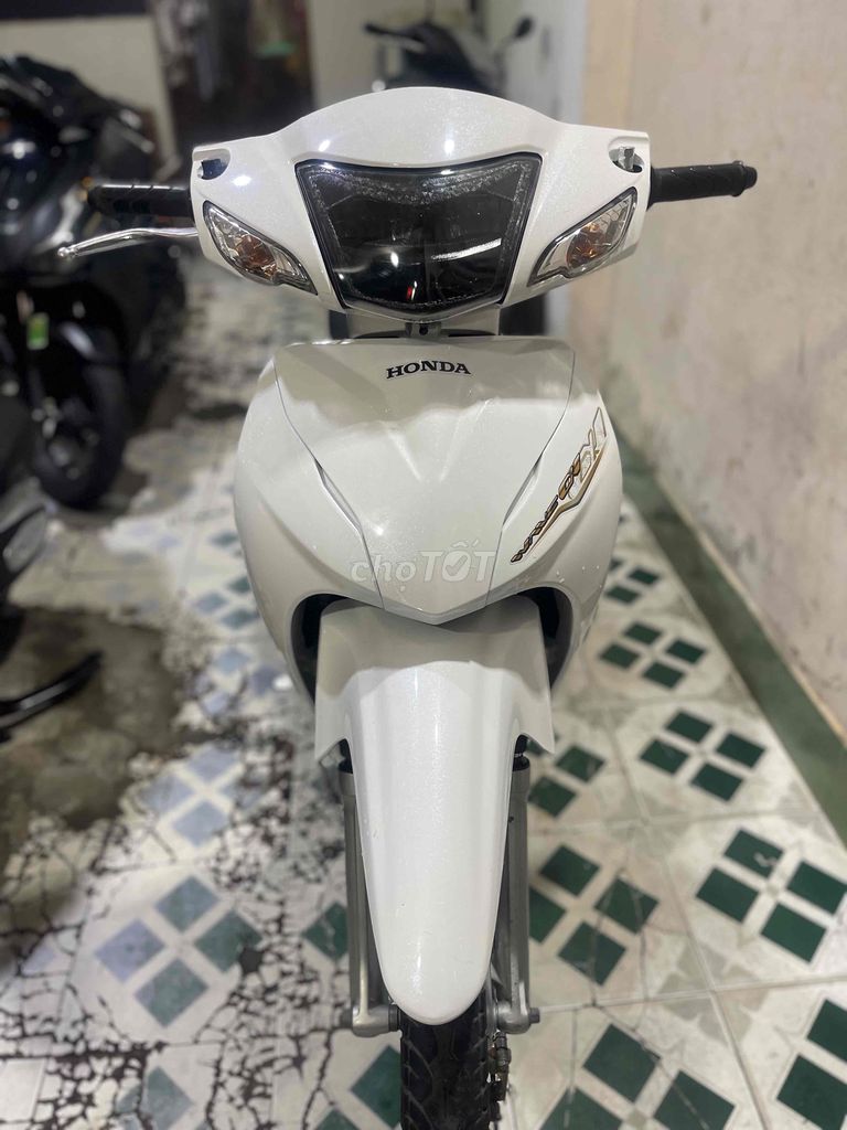 cửa hàng cần bán Anpha 2020. Mua bán Xe máy tại Huyện Hóc Môn Tp Hồ Chí Minh được đăng bởi Phạm chung hình 1