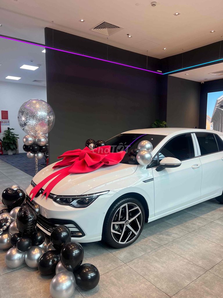 Volkswagen Golf 2025. Mua bán Ô tô tại Quận 5 Tp Hồ Chí Minh được đăng bởi Nguyễn Bá Anh hình 2